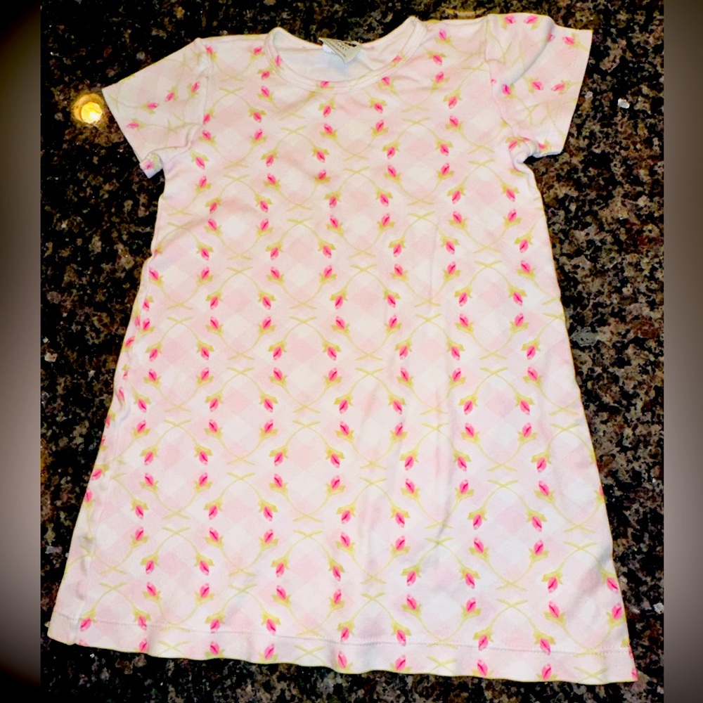The Oaks apparel flowered tshirt dress 5T VGUC